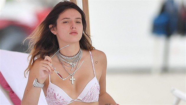 Bella Thorne (Miami Beach, Florida, 7. srpna 2019)