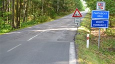 Na silnici II/327 patí Pardubickému kraji jen krátký lesní úsek v délce cca...