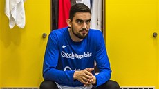 Tomá Satoranský v kabin ped zápasem eských basketbalist s Tuniskem