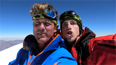 Marek Holeček (vlevo) a Radoslav Groh na vrcholu Huandoye
