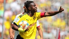 Youssoufa Moukoko, vycházející hvzda Borussie Dortmund. Ve trnácti letech...