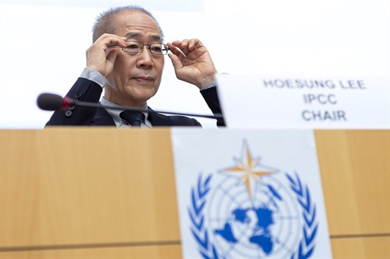 Pedseda Mezivládního panelu OSN pro zmnu klimatu (IPCC)  Hoesung Lee (eneva,...
