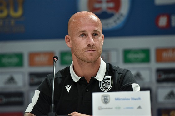 Miroslav Stoch na tiskové konferenci ped utkáním PAOKu Solu proti Slovanu...