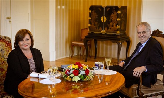 Prezident Miloš Zeman a ministryně financí Alena Schillerová
