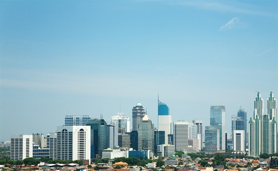 Indonéská metropole Jakarta je nejrychleji se potápjícím mstem svta.