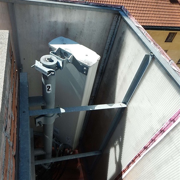 Je to opravdu strom a tamto komín? Abyste se nedivili