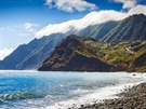 Madeira se zrodila tak, že před miliony let vystoupil nad hladinu oceánu...
