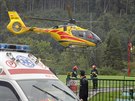 Poltí záchranái peváejí zranného po zásahu blesku v Tatrách. (22.08.2019)