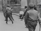 21. srpna 1969 se postavili policejn sloky, milicioni i armda v Brn proti...