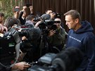 Ruský opoziní vdce Alexej Navalnyj opustil po 30 dnech vzení, kam byl...