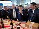Francouzský prezident Emmanuel Macron na výstav pi píleitosti na summitu...