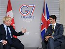 Britský premiér Boris Johnson se na summitu zemí G7 v jihofrancouzském mst...