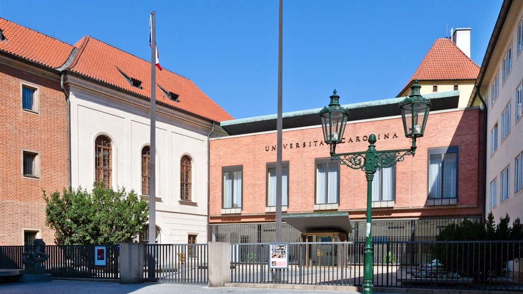 Univerzita Karlova