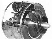 Nefunkční „říznutá“ kopie proudového motoru Heinkel HeS 3B zhotovená jako...