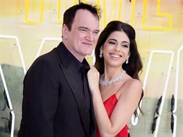 Quentin Tarantino s manelkou Daniellou Pickovou (Londn, 30. ervence 2019)