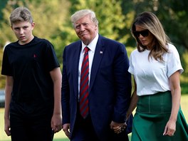 Barron Trump, Donald Trump a Melania Trumpová (Washington, 18. srpna 2019)