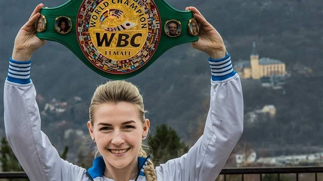 Do svého Ústí nad Labem přivezla titul organizace WBC.