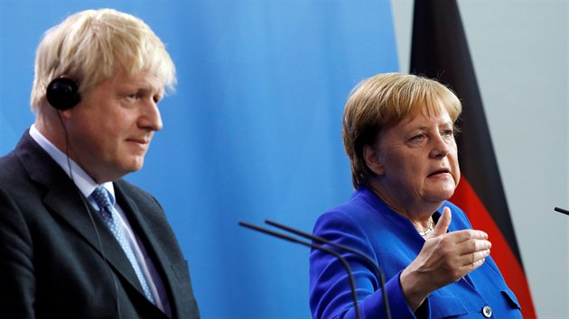Angela Merkelov s Borisem Johnsonem. (21. srpna 2019)