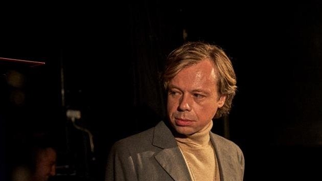 Viktor Dvok coby Vclav Havel pi naten filmu Havel