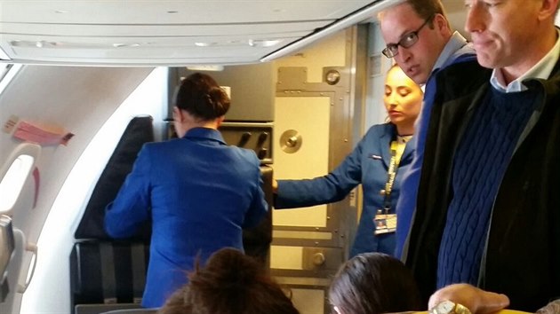 Princ William letěl Ryanairem z londýnského letiště Stansted do Glasgowa (22. června 2015).