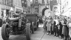 Německá invaze do Polska v září 1939. Němci, žijící ve městě Gdaňsk, jsou...