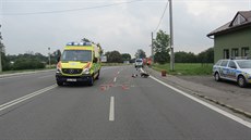 Motorista se srazil s kamionem, jeho stav je vá�ný.