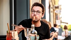 Herec, moderátor a food bloger Luká� Hejlík