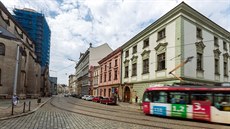 Frekventovaná ulice 8. května v centru Olomouce. Již roky potřebuje především...