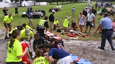 Zranní diváci po úderu blesku pi finále PGA Tour v Atlant.