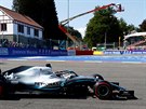 Lewis Hamilton ze stáje Mercedes bhem kvalifikace na Velkou cenu Belgie