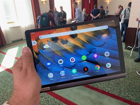 Lenovo Yoga Smart Tab