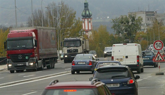 Jaké jméno získá most na hlavním prtahu msta zatím není jasné.