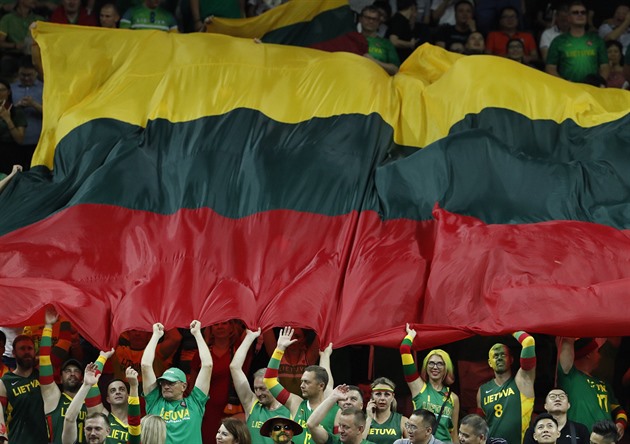 Čeští basketbalisté chtějí dělat vlny. Giganta mohou odříznout od postupu