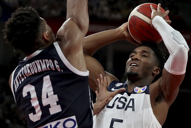 Američané mohou na basketbalovém MS čelit v základní skupině Adetokunbovi