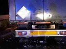 Nehoda dvou kamion uzavela dlnici D1 na 188. kilometru ve smru na Brno (7....