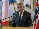 Ministr obrany Lubomír Metnar na letecké základn Ämari v Estonsku pi...
