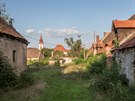 Bývalý schwarzenberský hospodáský dvr v Postoloprtech na Lounsku má rozlohu...