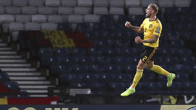 Belgick obrnce Toby Alderweireld oslavuje gl na hiti Skotska.