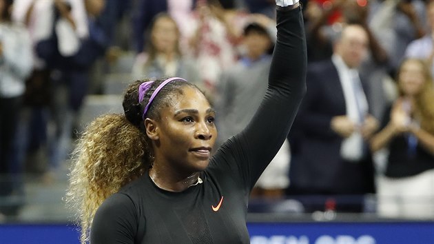 Amerianka Serena Williamsov se raduje z postupu do finle US Open.