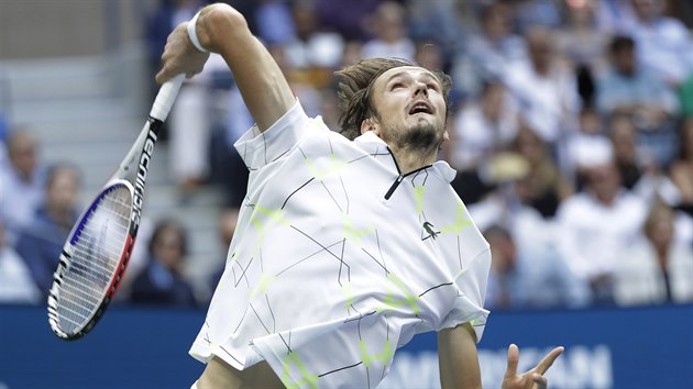 Rus Daniil Medvedv podv ve finle US Open.