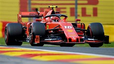 Charles Leclerc z Ferrari na trati Velké ceny Belgie