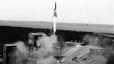Zkuební start vyvíjené rakety A4 (pozdji známé jako V-2) v Peenemünde