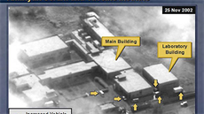 Na 15. snímku své prezentace 5. února 2003 ukázal Colin Powell satelitní snímek...