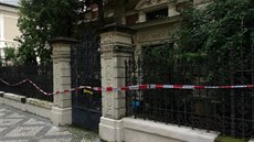 Poh�e�ovaný pár z Dejvic je nejspí� mrtvý. Pachatelé cht�li získat vilu.