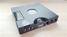 Nejčastějším zdrojem hudby byl all-in-one počítač Acer Aspire Z24. Přehrával hudbu ze streamovací služby Tidal, i z NASu QNAP TS-251B uložených FLAC souborů.