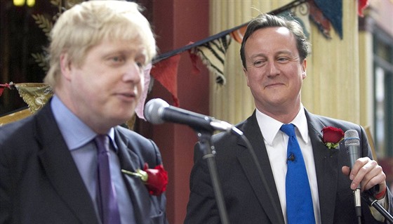 Boris Johnson (vlevo) a David Cameron na snímku z roku 2010