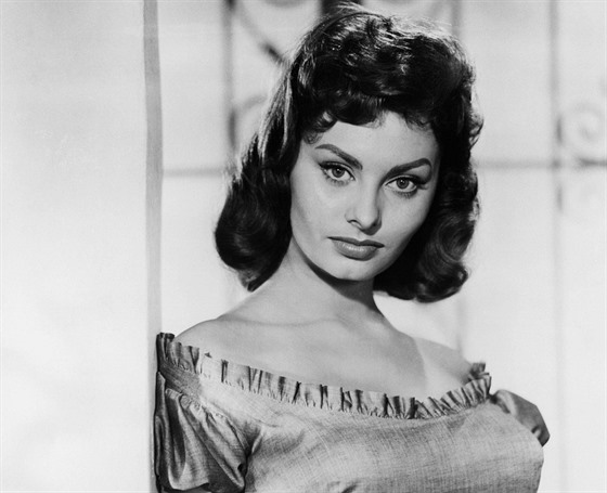 Sophia Lorenov ve filmu Pcha a ve (1957)