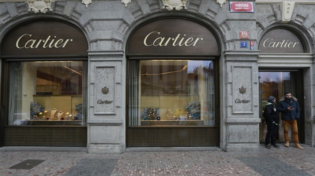 Luxusní šperk skoro zadarmo. Cartier omylem prodával náušnice se slevou 99 procent