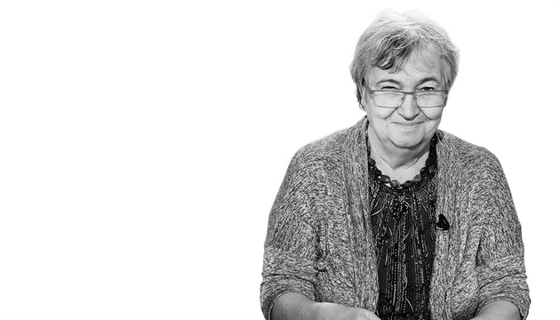 Zemřela disidentka Petruška Šustrová. Publicistce bylo 75 let