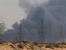 Ve dvou ropných zařízeních na východě Saúdské Arábie vypukl požár. (14. září...